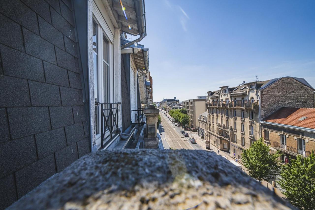 Blue Velvet Reims Lägenhet Exteriör bild