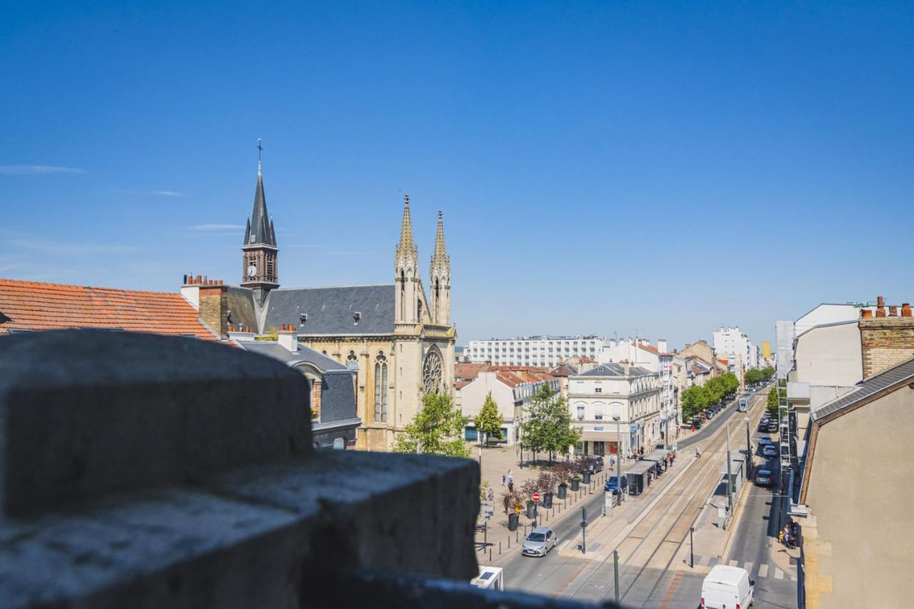 Blue Velvet Reims Lägenhet Exteriör bild